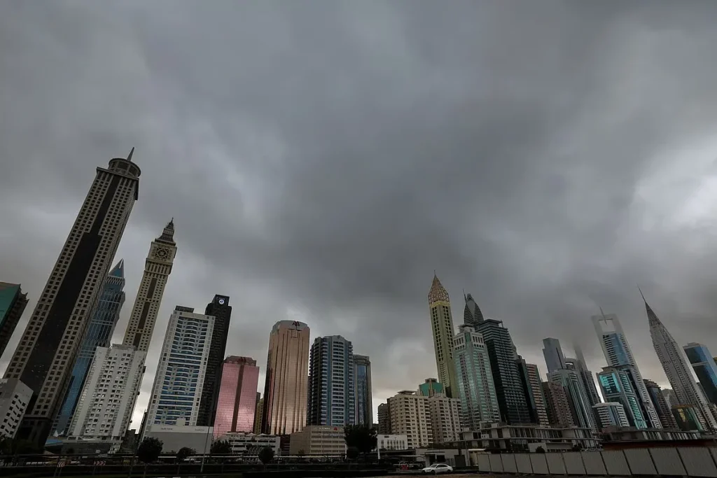 UAE Weather Today: What's Typical Right Now
